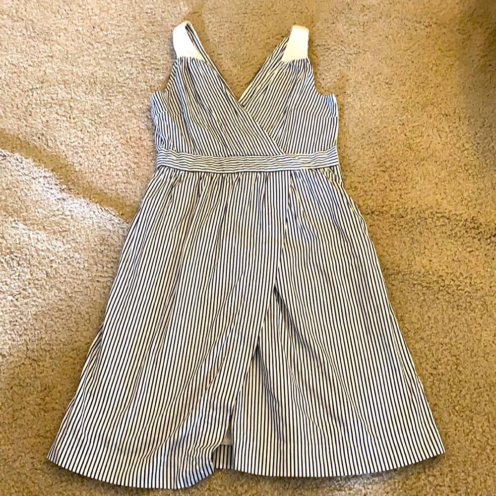 Banana republic seersucker dress